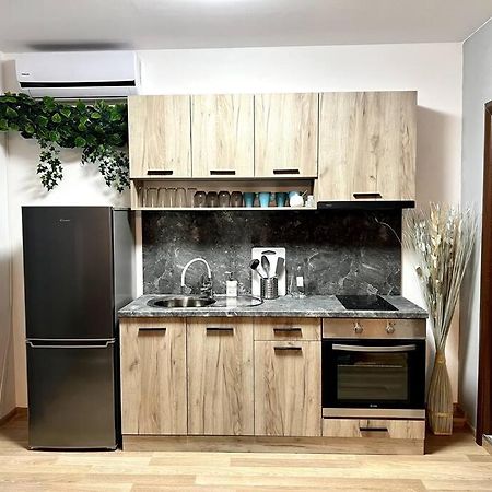 Casa Del Sole - Beautiful Studio In Varna Bulgaria Apartment Luaran gambar