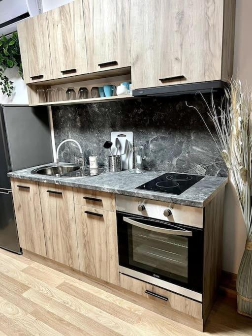 Casa Del Sole - Beautiful Studio In Varna Bulgaria Apartment Luaran gambar